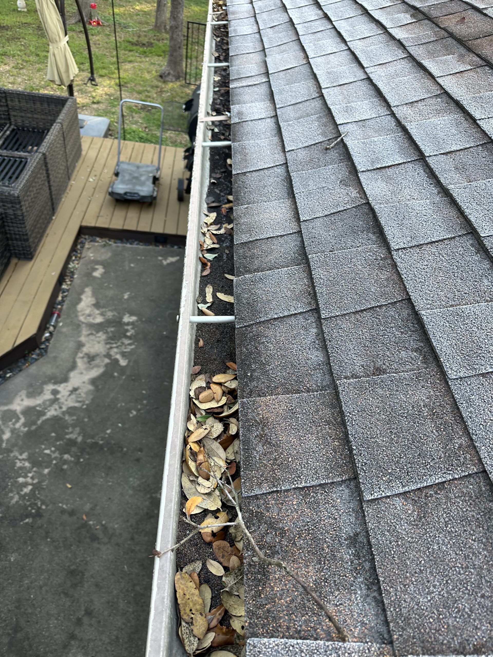 Gutter Cleaning Before 5